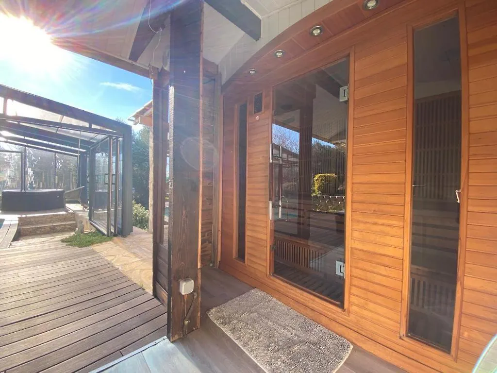 Chambre D Hotes Au Coeur Des Oliviers Marseille Homestay