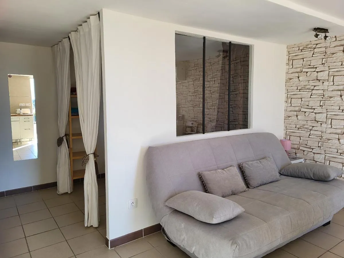 Homestay Chambre D Hotes Au Coeur Des Oliviers Marseille