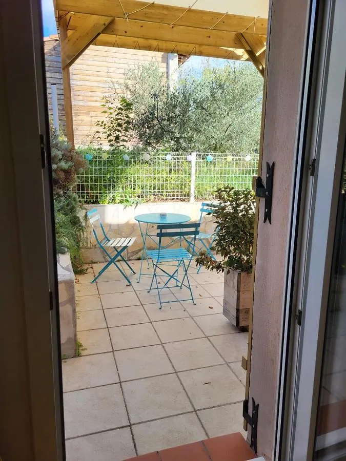 Chambre D Hotes Au Coeur Des Oliviers Marseille 0*,  France