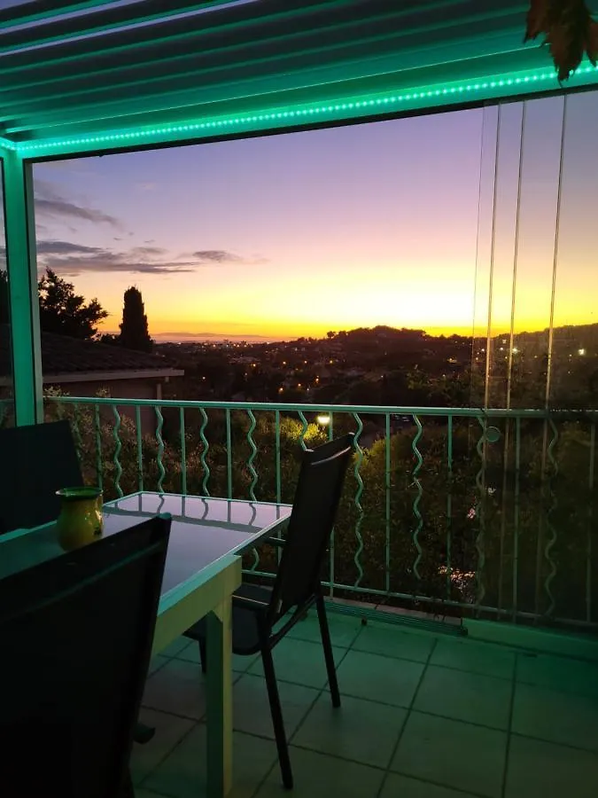Homestay Chambre D Hotes Au Coeur Des Oliviers Marseille